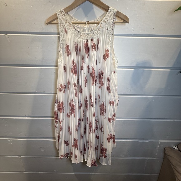 Free People Accordion Pleated Dress Medium Cream Pink Roses, Cottage, Garden - Picture 2 of 9